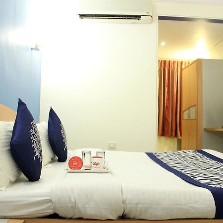 Oyo Rooms Hubli Bagian luar foto